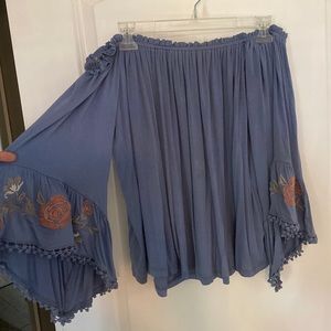 Alter’d state off shoulder blouse, size medium